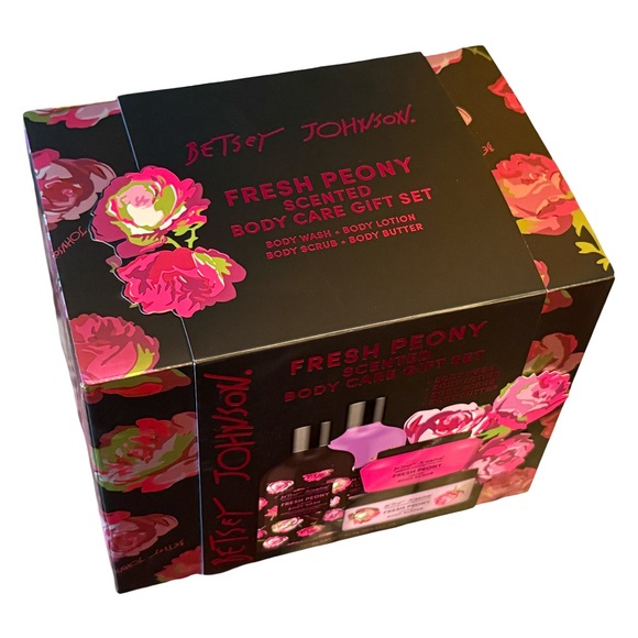 Betsey Johnson NWT Fresh Peony Body Care Set Body Wash, Lotion, Scrub & Butter - Picture 4 of 6